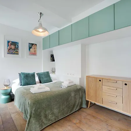 Apartment Amazing 6p 2br Beaubourg Marais